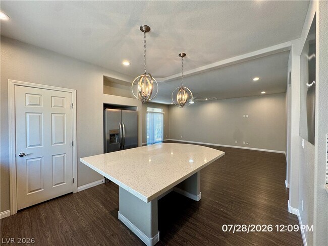 Building Photo - 6049 Thistle Meadow Ave