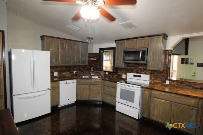 Building Photo - 2809 Connell St