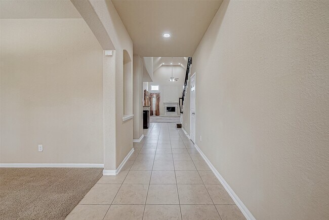 Building Photo - 8926 Silent Hills Ln