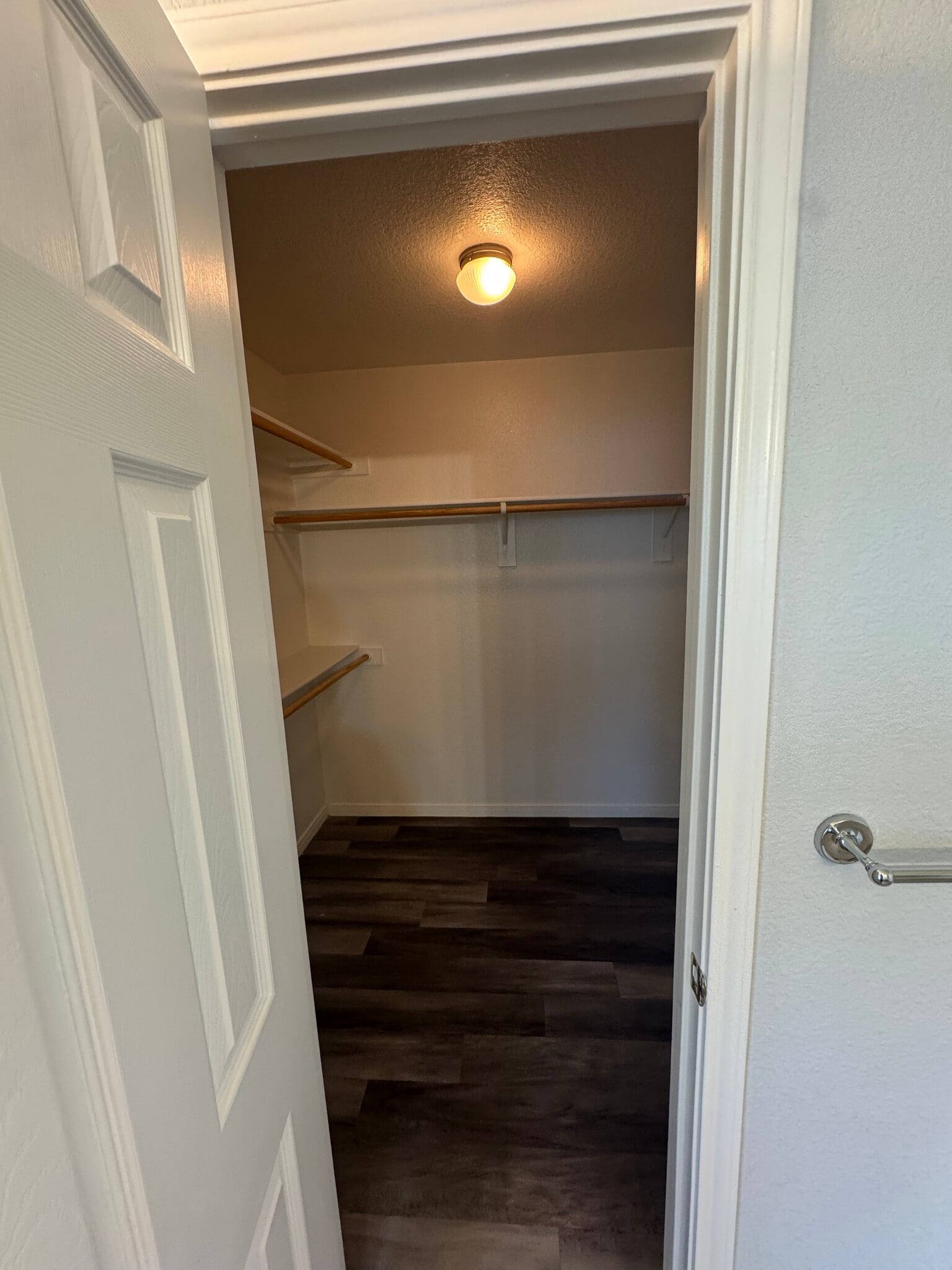 Master closet - 4301 Capri Dr