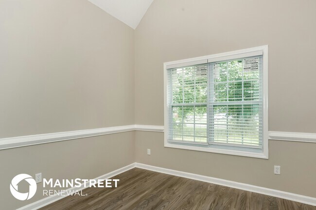 Building Photo - 4249 Gracewood Park Dr