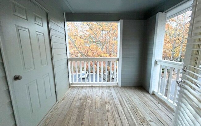 Building Photo - 14000 Gardner Dr