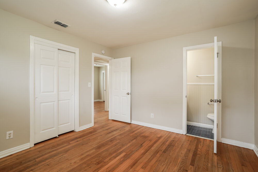 Building Photo - 5441 Cardan Rd