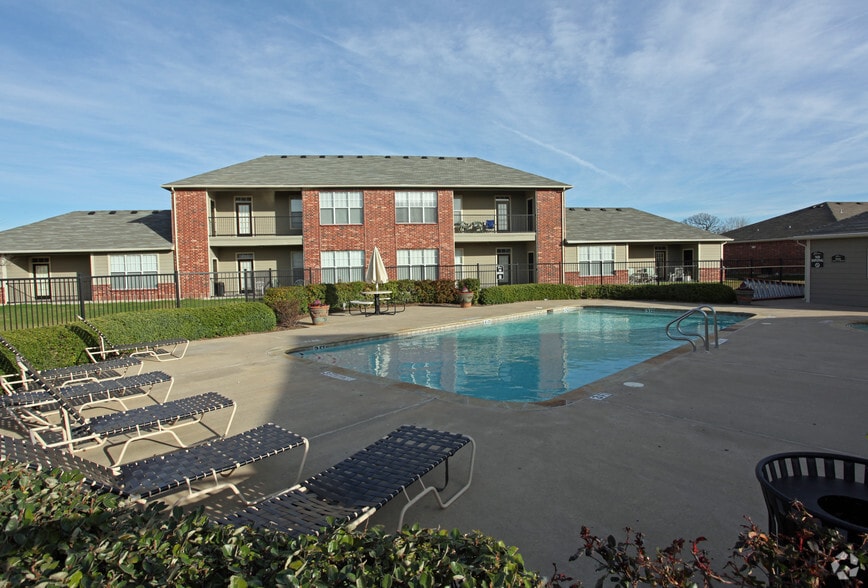 Grace Townhomes 1212 Grace Cir Ennis TX 75119 Apartment Finder