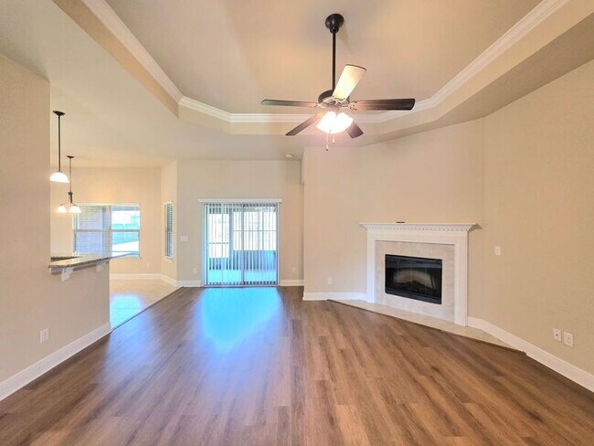 Building Photo - 6159 Winchester Cir