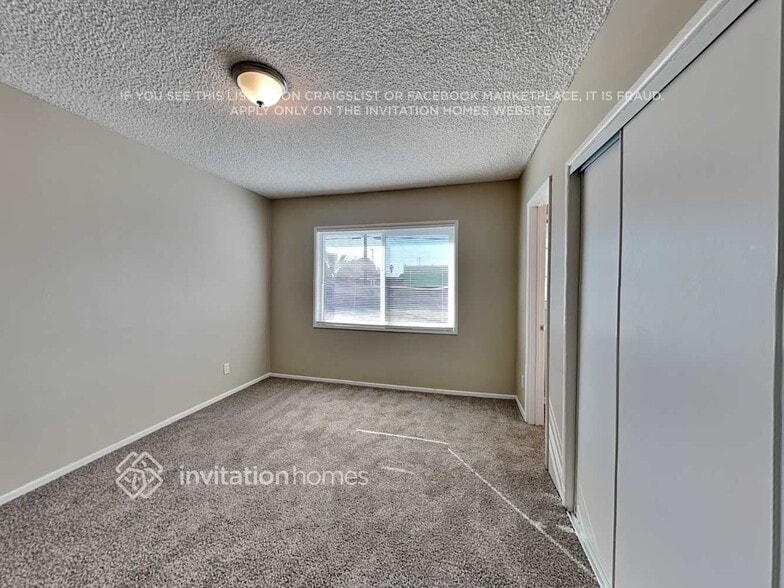 Building Photo - 1235 Oakhurst Dr