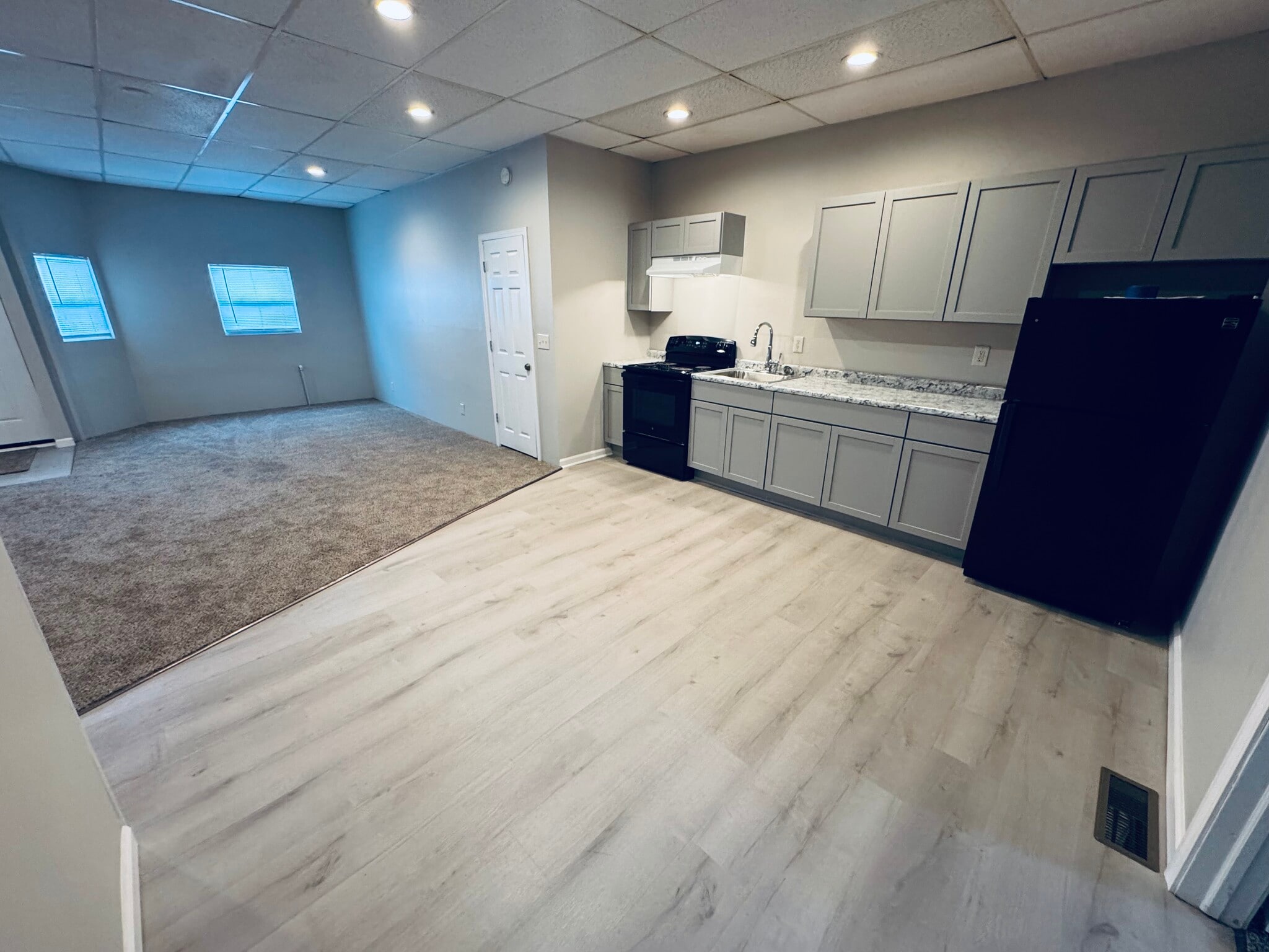 Building Photo - 351 W 8th St