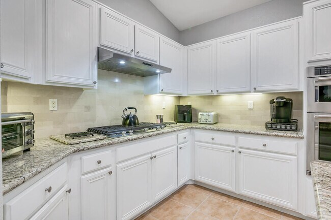 Building Photo - 67361 N Laguna Dr