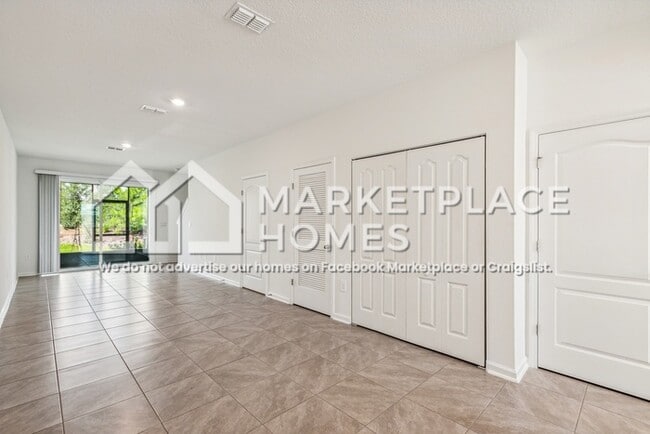 Building Photo - 159 Sage Br St