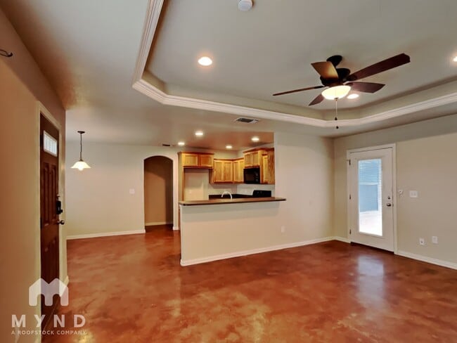 Building Photo - 104 Jolin Ln
