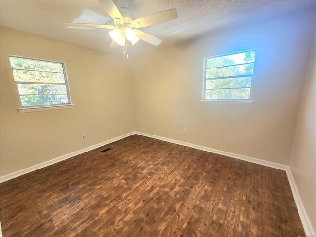 Building Photo - 649 Partridge Ln