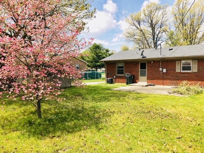 Building Photo - 2306 Pierson Dr