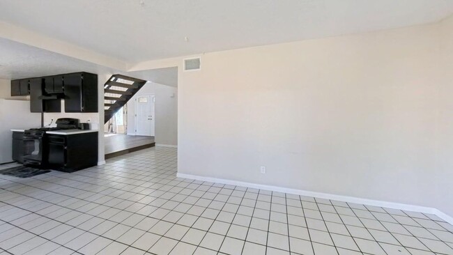 Building Photo - 12658 Heartleaf St