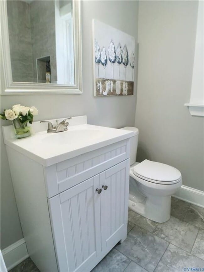Building Photo - Beautifully renovated 2-story home with ensuite near Brookland Park Blvd