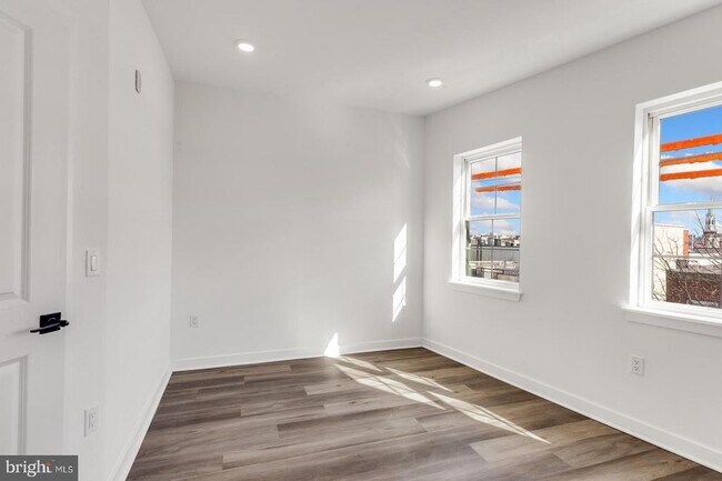 Building Photo - 1116 S 7th St