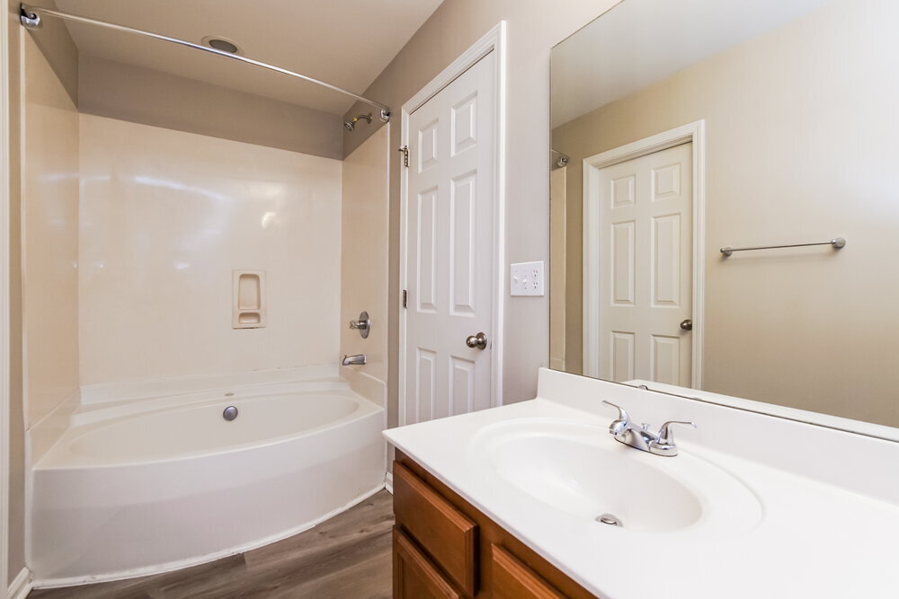 Building Photo - 3651 Marshlane Way