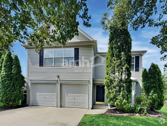 Building Photo - 1542 Cardinal Ln