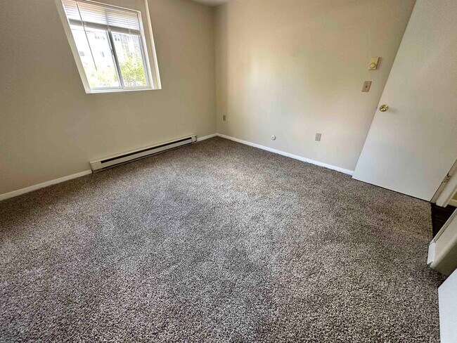 Building Photo - 93 West St