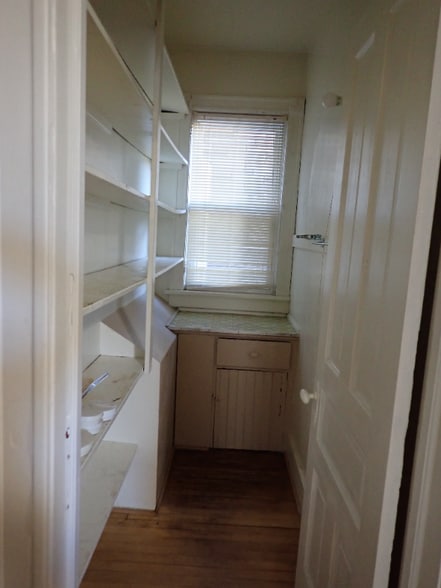 Building Photo - 2816 N Fratney St