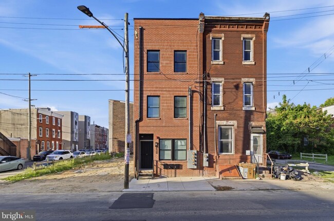 Building Photo - 630 W Cumberland St