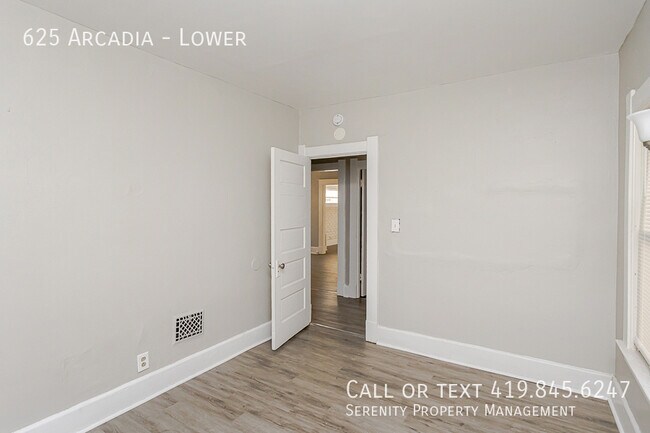 Building Photo - 625 Arcadia-Lower