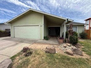 Building Photo - 8620 Tiogawoods Dr