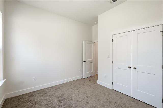 Building Photo - 205 S Atwood St