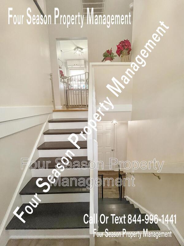 Building Photo - 10113 Mar Rock Dr