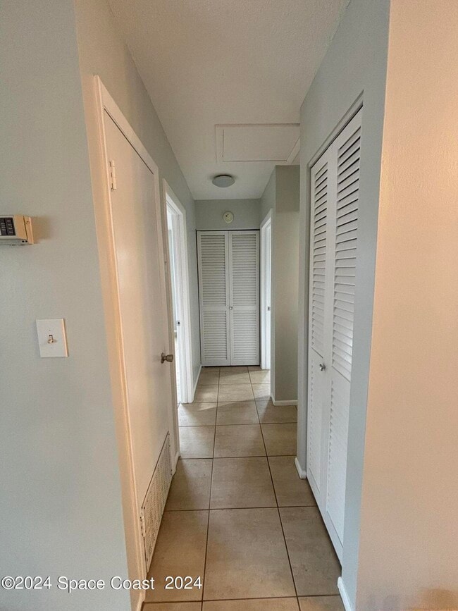 Building Photo - 790 Renner Ave