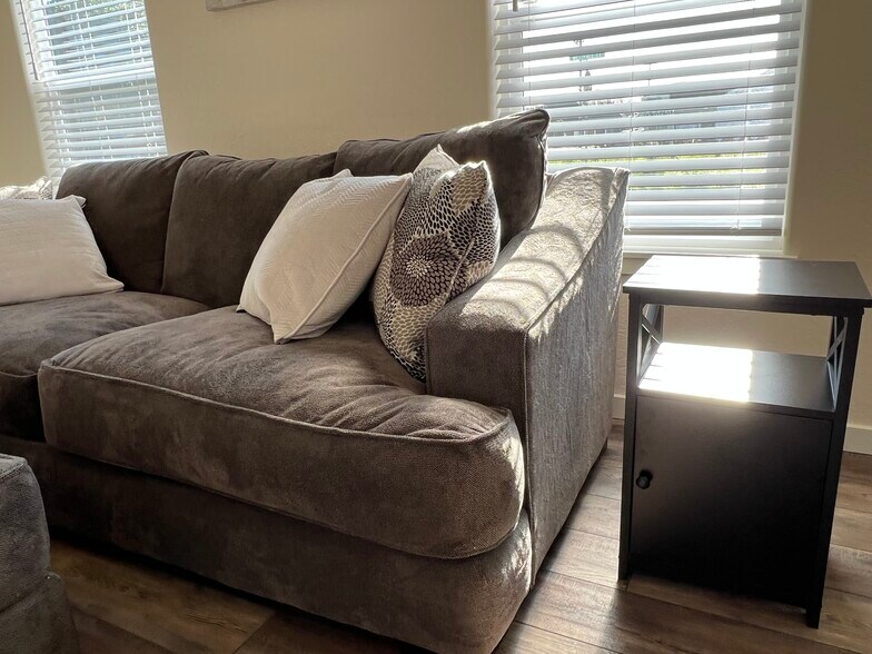 Building Photo - 1257 Q St