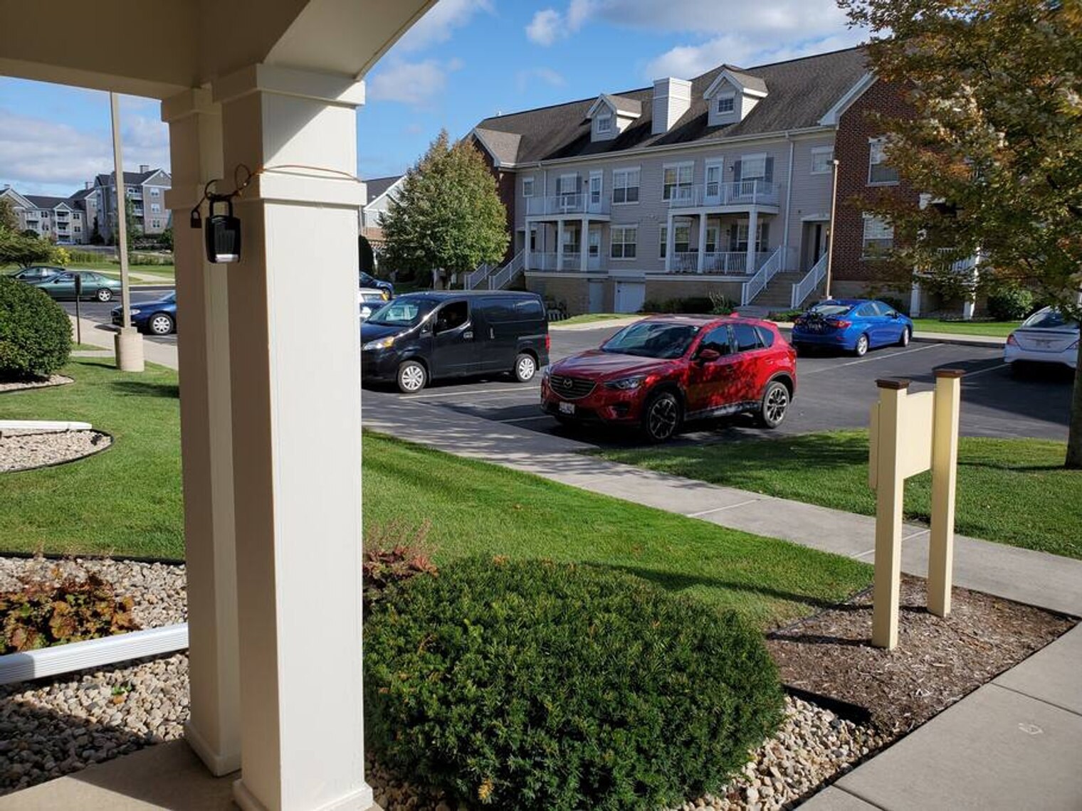 Building Photo - 501 Plaza Dr