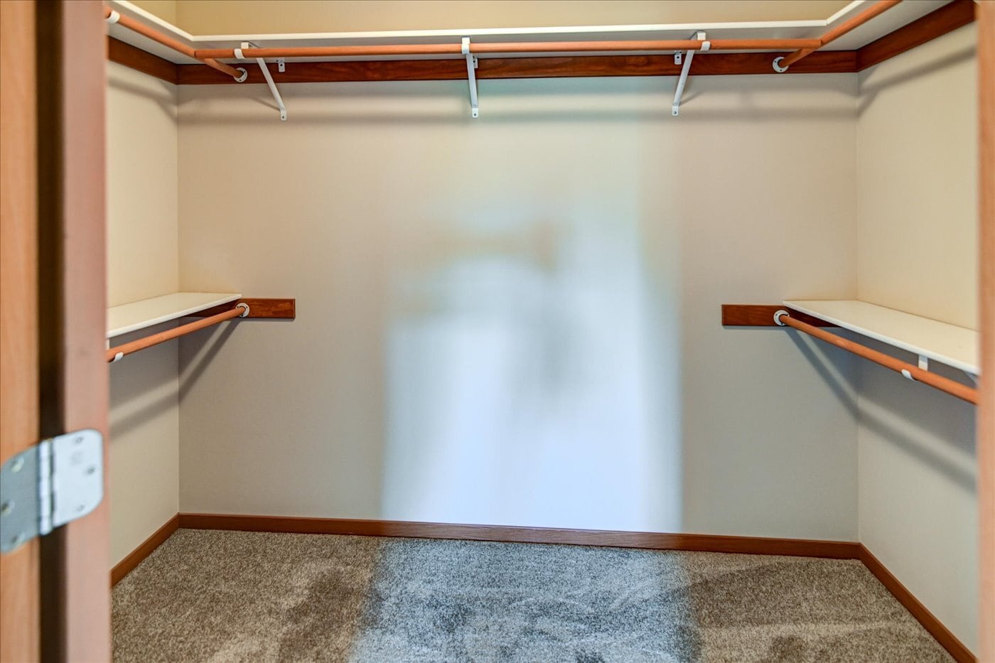 Walk in closet - 4876 Innovation Dr