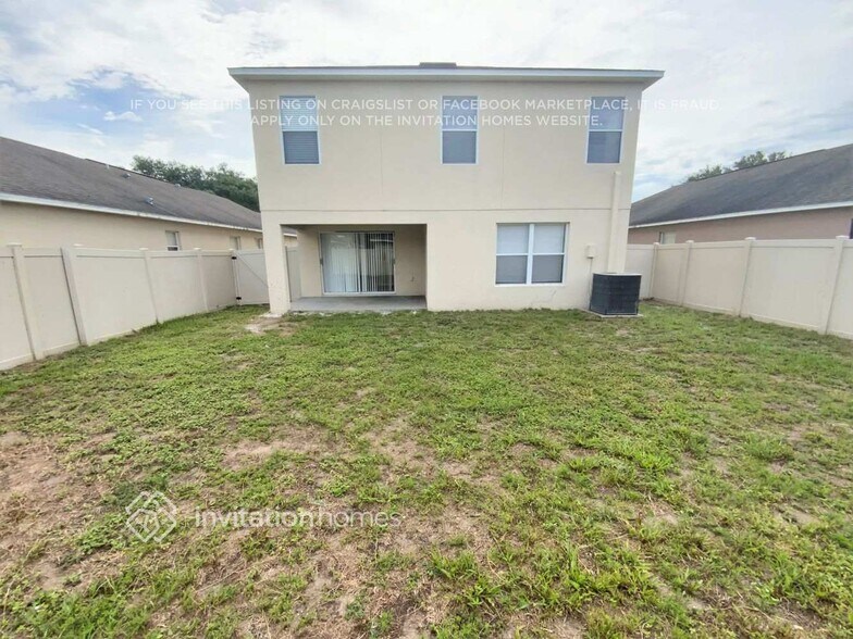 Building Photo - 7530 Maroon Peak Dr