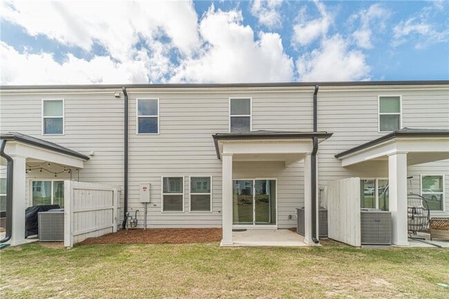 Building Photo - 1412 Villageside Ct