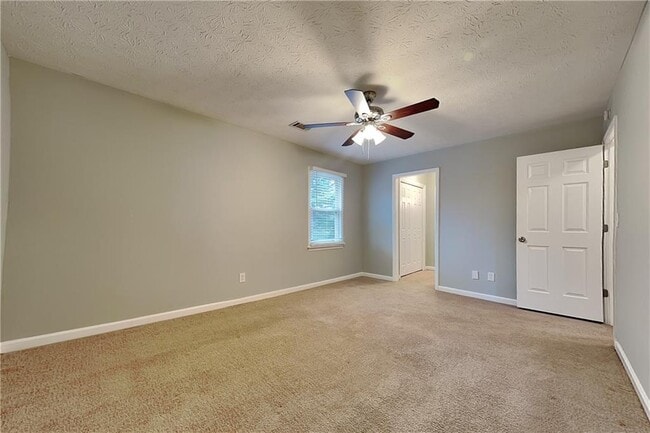 Building Photo - 3013 Meadowsweet Trail