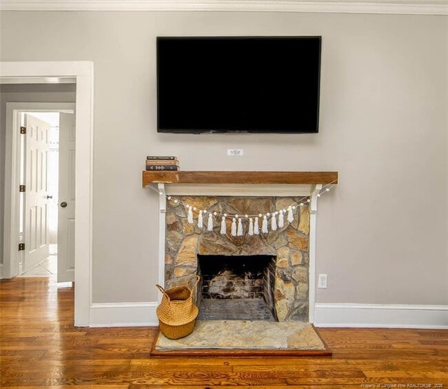 Building Photo - 524 Pearl St