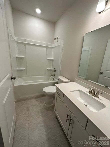 Building Photo - 10008 Hemingway Pl