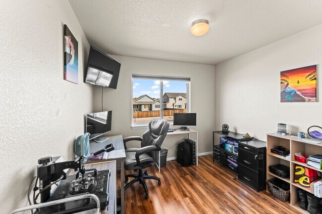 Building Photo - 6531 Passing Sky Dr