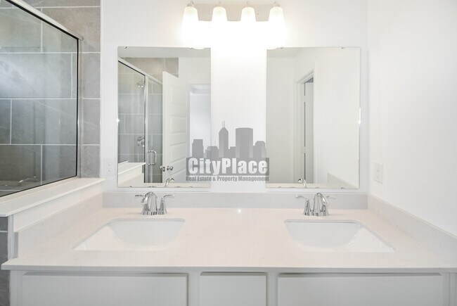 Building Photo - 6574 Halsey St