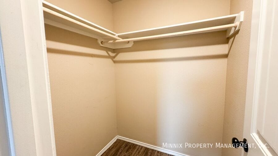 Building Photo - 2419 N Ave O