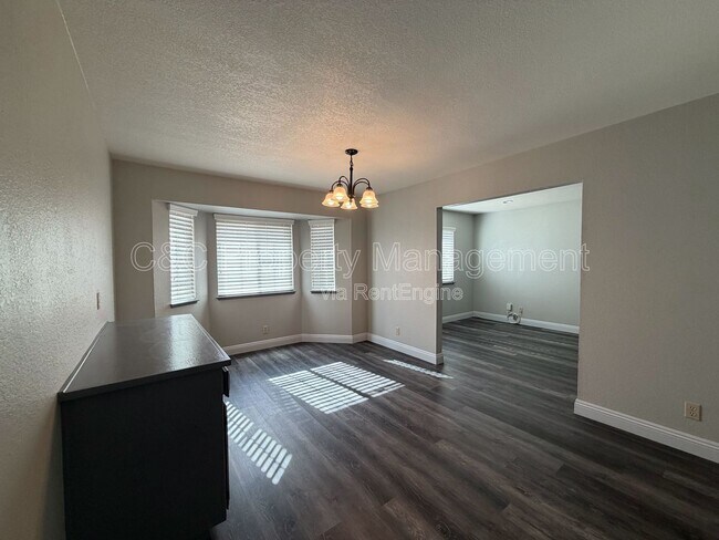 Building Photo - 15006 Tuscola Rd