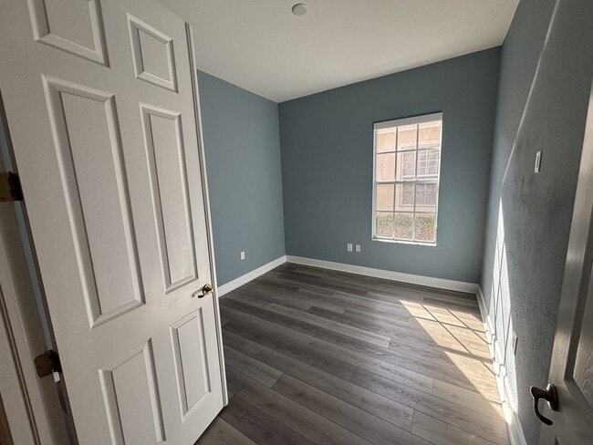 Building Photo - 5550 Whispering Willow Way