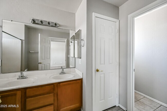 Building Photo - 351 N Wildrose
