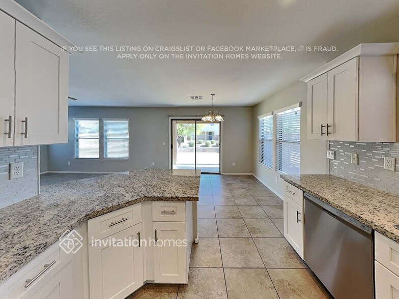 Building Photo - 40438 W Peggy Ct