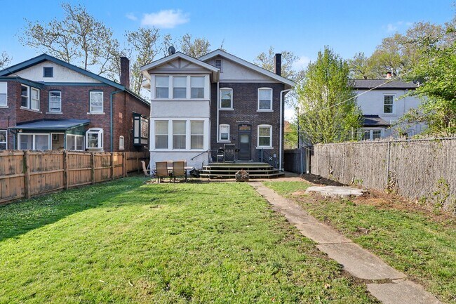 Building Photo - 7045 Pershing Ave