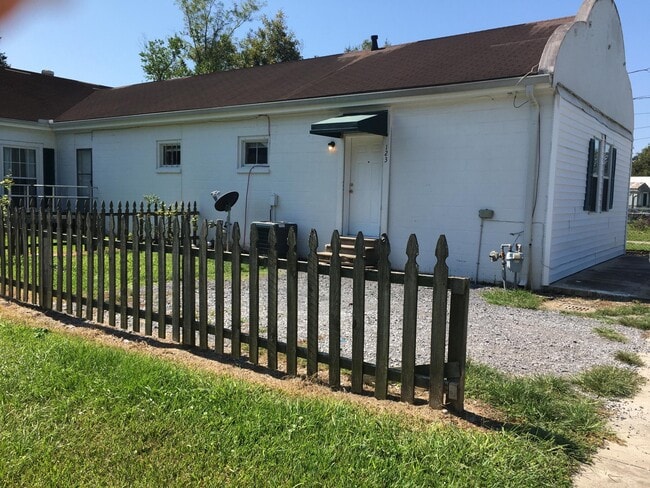 Building Photo - 123 Martin Luther King Jr St