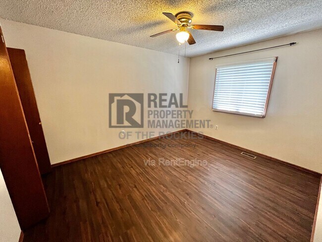 Building Photo - 4224 Wolf Creek Ct