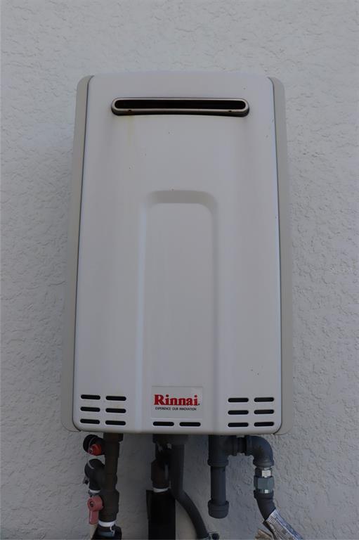 Building Photo - 34558 Shellback St