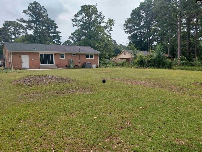 Building Photo - 224 Hickory Ridge Dr