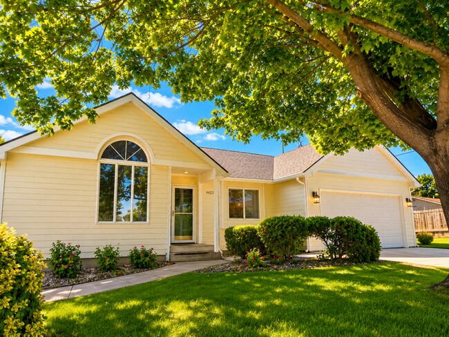 Building Photo - Charming Home on .34 acres!